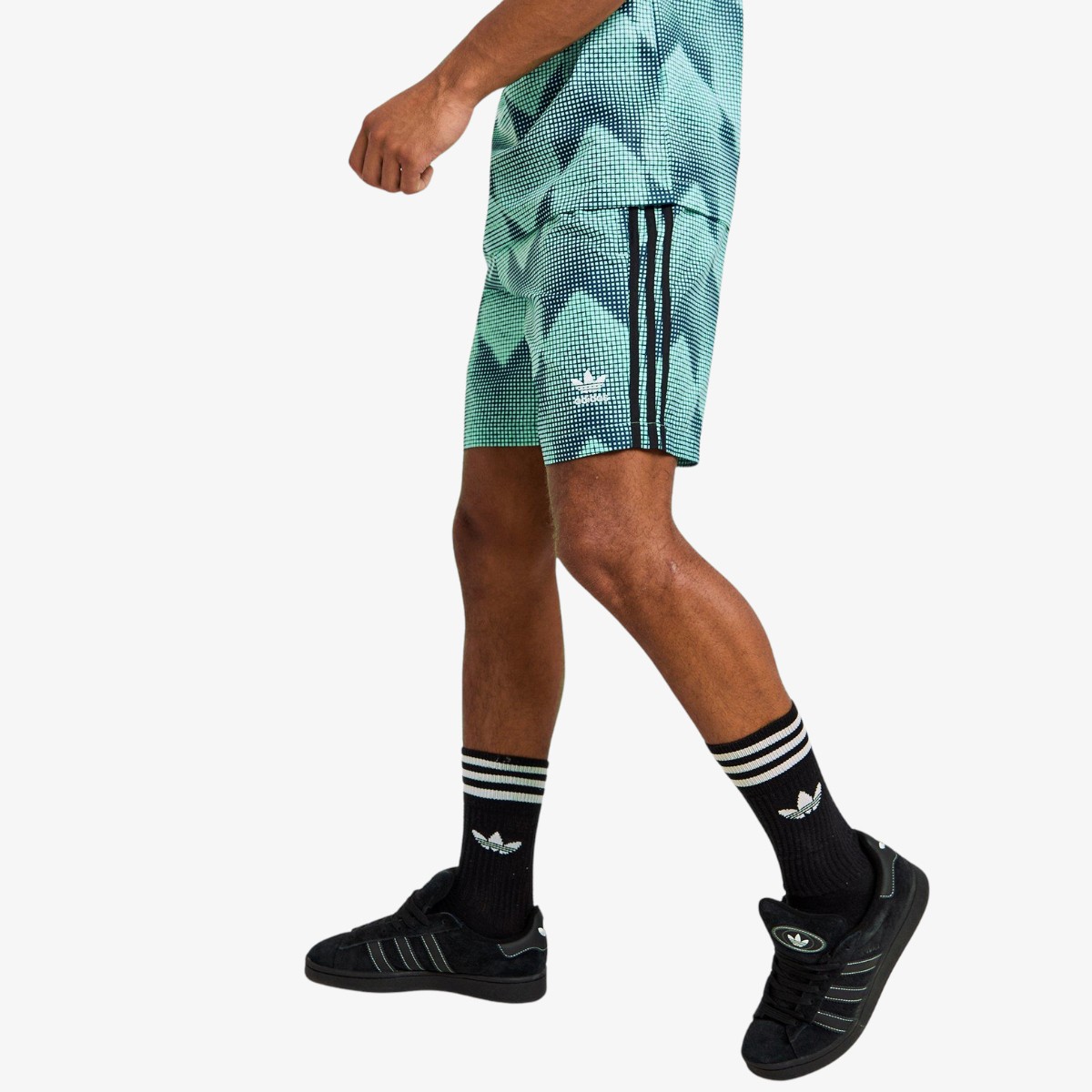 adidas spodenki z kieszeniami