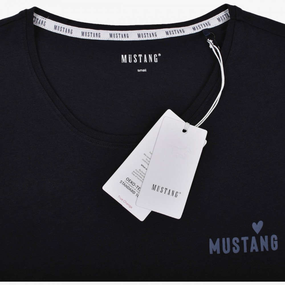 https://darcet.pl/49604-large_default/koszulka-meska-4f-t-shirt-bawelniany-bialy.jpg